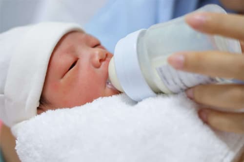 Review dòng sữa mới tốt cho trẻ sơ sinh nhẹ cân thiếu tháng